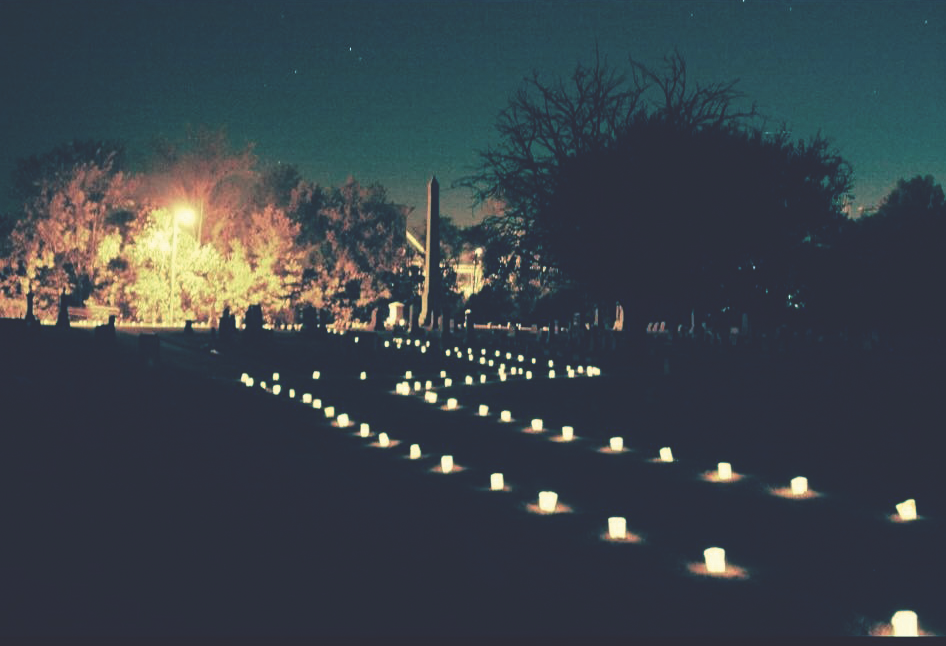 2017 Candlelight Cemetery Tour @ Gallatin City Cemetery